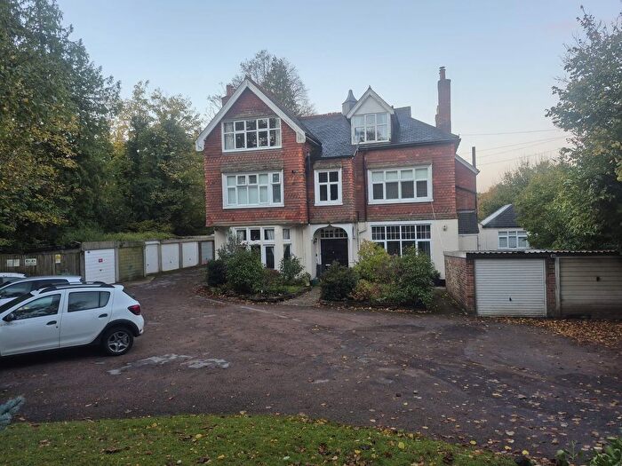 3 Bedroom Flat For Sale In Flat E, Monks Horton, Sandhurst Road, Tunbridge Wells, Kent, TN2