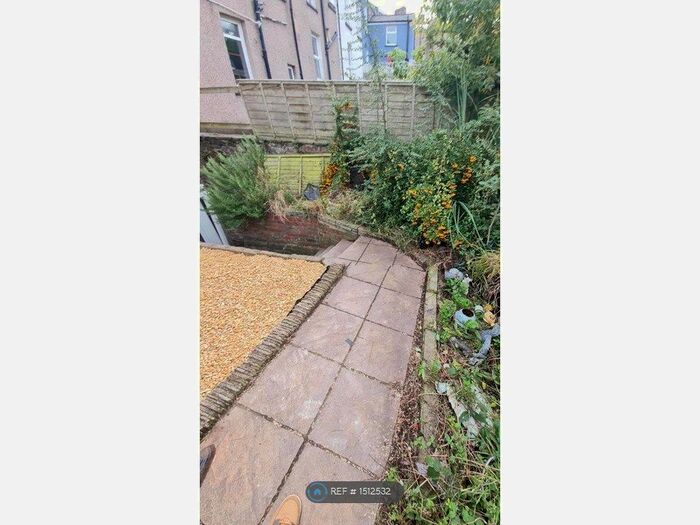 1 Bedroom Flat To Rent In St Woolos Road, Newport, NP20