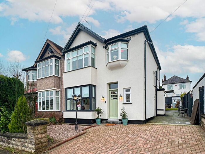 3 Bedroom Semi Detached House For Sale In Glenmore Avenue, Liverpool, L18