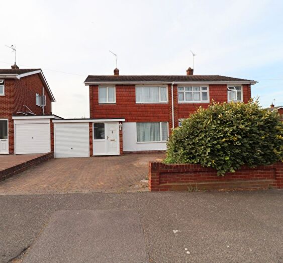 Property To Rent In Cornell Way, Romford, RM5