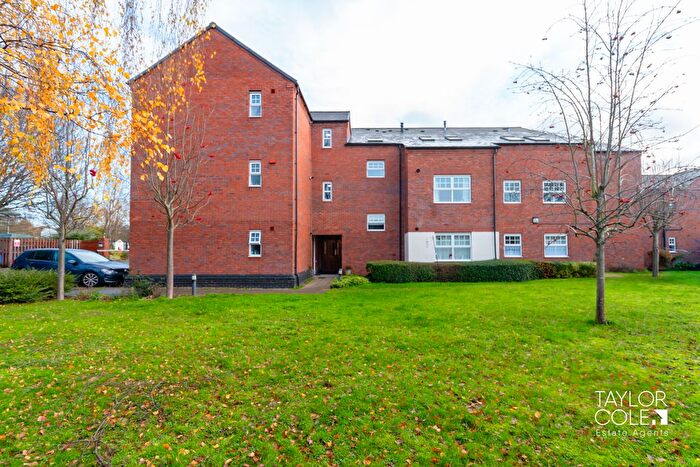 2 Bedroom Flat For Sale In Moorgate, Tamworth, B79