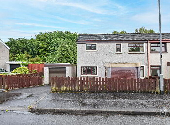 3 Bedroom Semi-Detached House For Sale In Caulside Park, Antrim, BT41