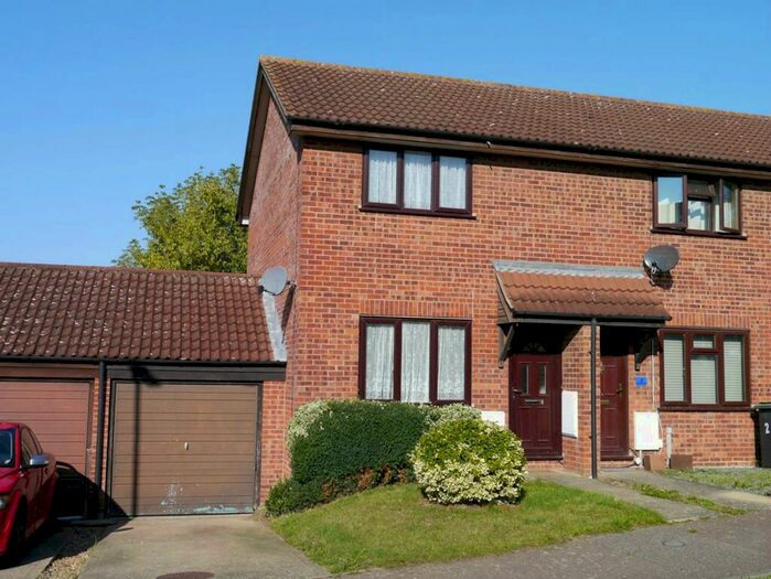 2 Bedroom End Of Terrace House To Rent In Semer Close, Stowmarket, Suffolk, IP14