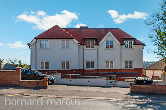 2 Bedroom Apartment To Rent In Pampisford Road, Purley, CR8