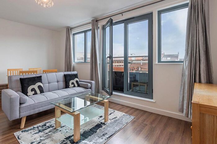 1 Bedroom Flat To Rent In Kenyon Forge, Kenyon Street, B18