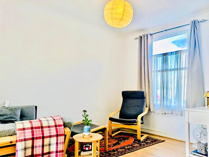 2 Bedroom Terraced House To Rent In Gwydir Street, Cambridge, CB1
