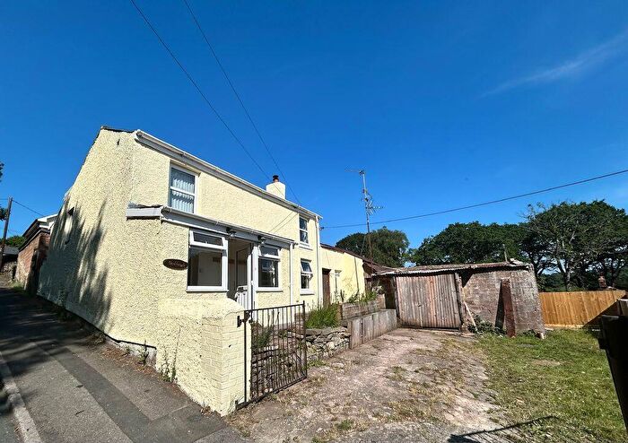 3 Bedroom Detached House For Sale In Brierley Banks, Drybrook, GL17
