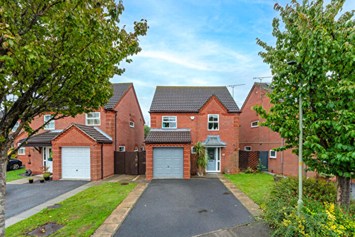3 Bedroom Detached House For Sale In Snowdrop Close, Bishop's Stortford, Hertfordshire, CM23