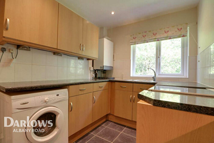 2 Bedroom Apartment To Rent In Lynmouth Crescent, Cardiff, CF3