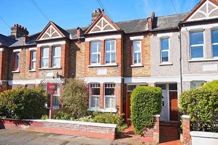 1 Bedroom Flat For Sale In Radford Road, Lewisham, London, SE13