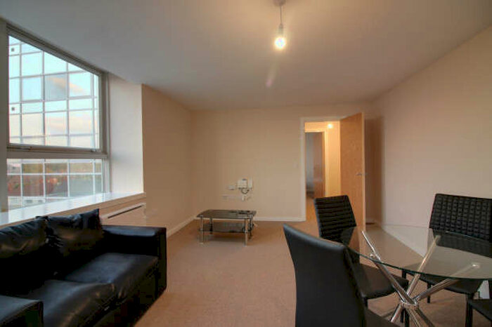 1 Bedroom Apartment To Rent In Roberts House 80 Manchester Road, Altrincham, WA14