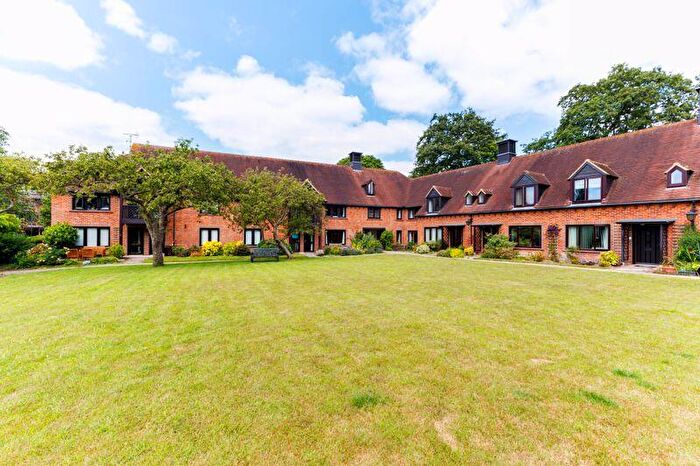 2 Bedroom Retirement Property For Sale In Atwater Court, Lenham, Maidstone, ME17