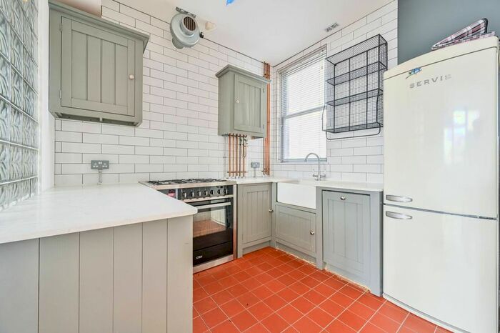 2 Bedroom Terraced House To Rent In Soul Street, Catford, London, SE6