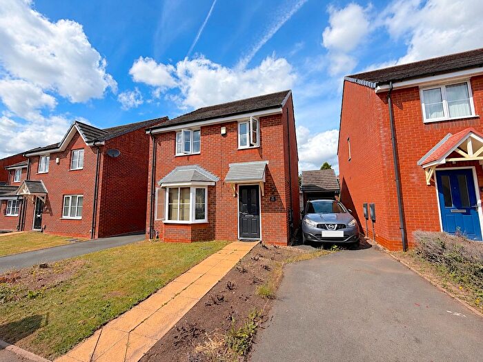4 Bedroom Detached House For Sale In Rakegate Close, Oxley, Wolverhampton, WV10