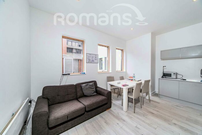 1 Bedroom Apartment To Rent In Queens Wharf, RG1