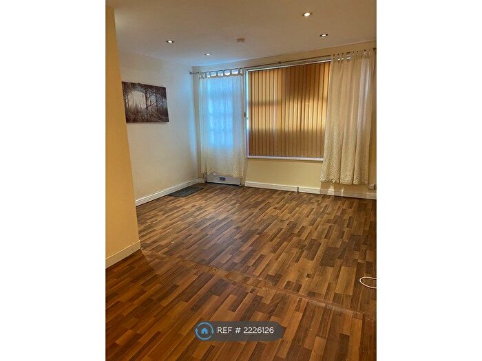 1 Bedroom Flat To Rent In Wharf Road, Grantham, NG31