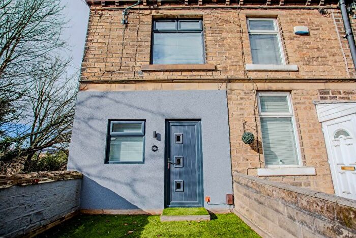 1 Bedroom Terraced House For Sale In Manchester Road, Huddersfield, West Yorkshire, HD4