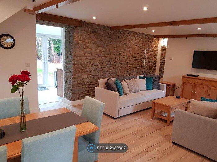 3 Bedroom Terraced House To Rent In Taff Terrace, Treorchy, CF42