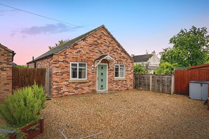 3 Bedroom Detached Bungalow For Sale In School Lane, Manea, March, PE15