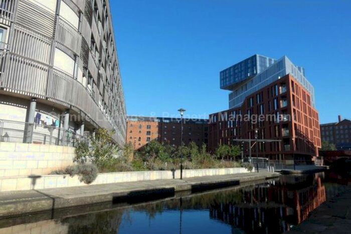 2 Bedroom Flat To Rent In Vantage Quay, Brewer Street, Manchester, M1