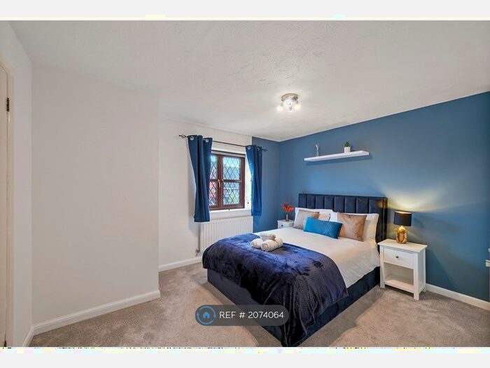 4 Bedroom Detached House To Rent In Aylesbury, Aylesbury, HP17