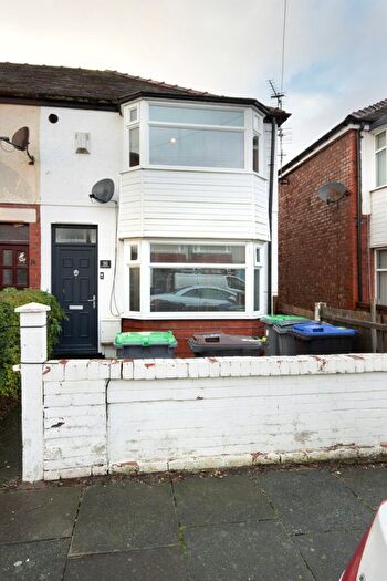 2 Bedroom Terraced House For Sale In Westbank Avenue, Blackpool, FY4