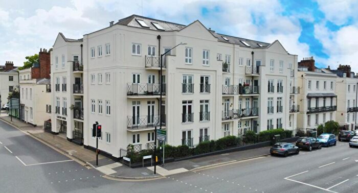2 Bedroom Retirement Property For Sale In Regent Street, Leamington Spa, CV32