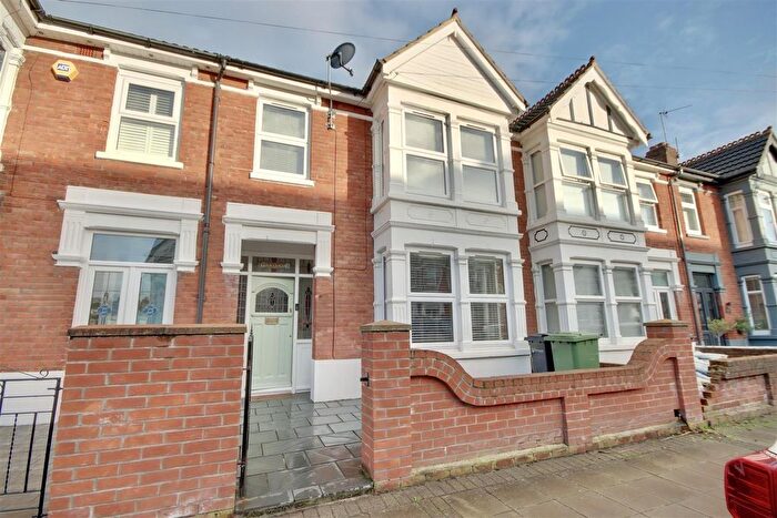 3 Bedroom Terraced House To Rent In Chelmsford Road, Portsmouth, PO2