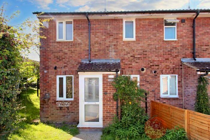 1 Bedroom Semi-Detached House To Rent In Raphael Close, Basingstoke, RG21