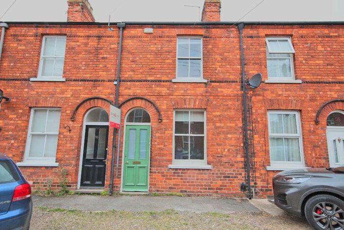 2 Bedroom House To Rent In Norton Street, Beverley, HU17