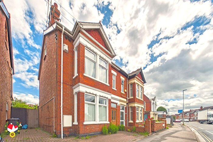 5 Bedroom Semi Detached House For Sale In Stroud Road, Gloucester, GL1