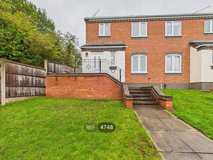 3 Bedroom Semi-Detached House To Rent In Rosewall Court, Nottingham, NG5