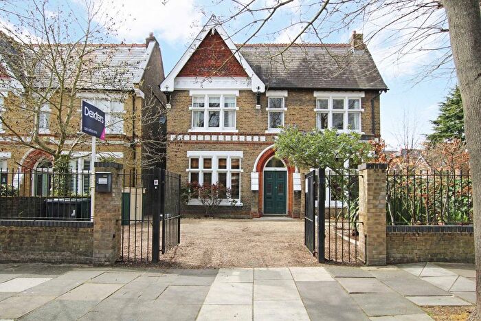 4 Bedroom Property To Rent In Woodville Road, London, W5