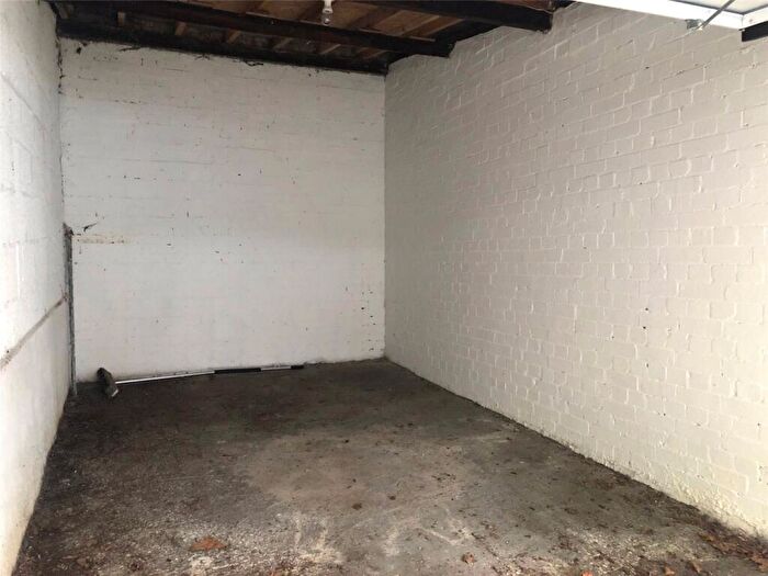 Garage / Parking To Rent In South Grove, London, N6