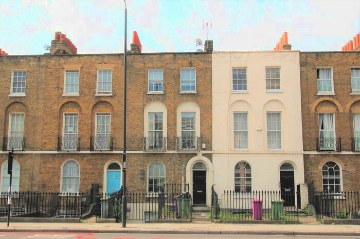 4 Bedroom Terraced House To Rent In Commercial Road, London, E1