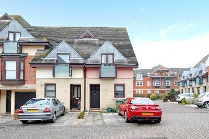 2 Bedroom End Of Terrace House To Rent In Abingdon, Oxfordshire, OX14