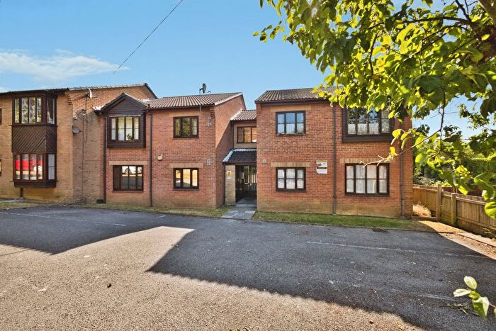 1 Bedroom Flat For Sale In Dampier Street, Yeovil, BA21