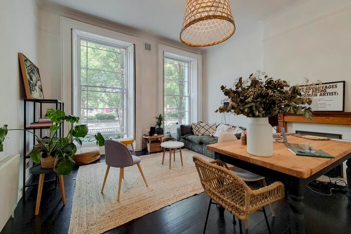 2 Bedroom Flat To Rent In Highbury Crescent, London, N5