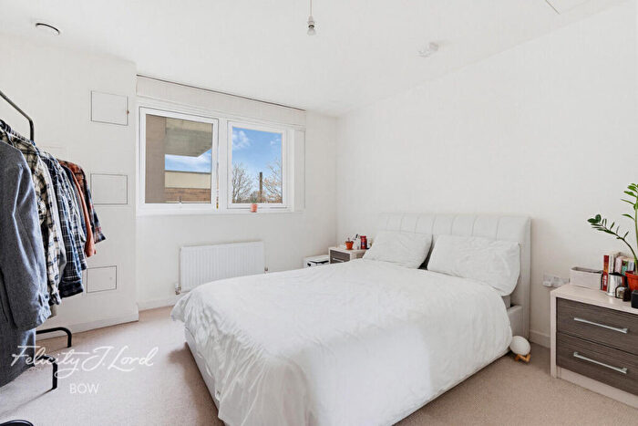1 Bedroom Apartment For Sale In Wager Street, London, E3