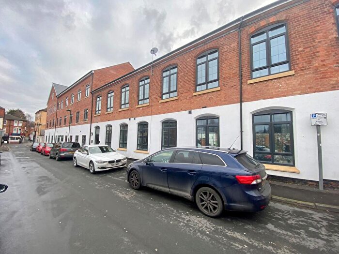 2 Bedroom Flat To Rent In Westbridge House, Holland Street, NG7