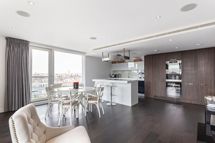 3 Bedroom Flat To Rent In Gatliff Road, Grosvenor Waterside, SW1W