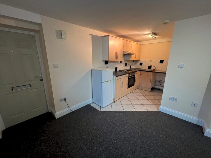 1 Bedroom Property To Rent In New Road, Southampton, SO14