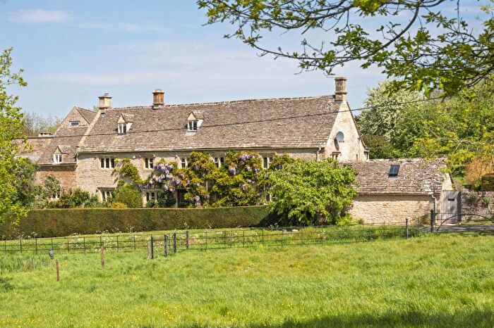 6 Bedroom Manor House To Rent In Glebe Farm, Great Rissington, GL54