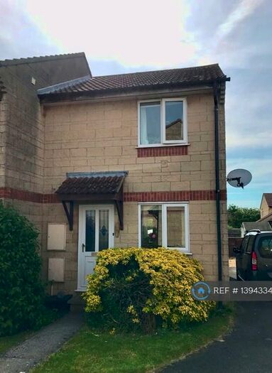 2 Bedroom End Of Terrace House To Rent In Ray Close, Chippenham, SN15