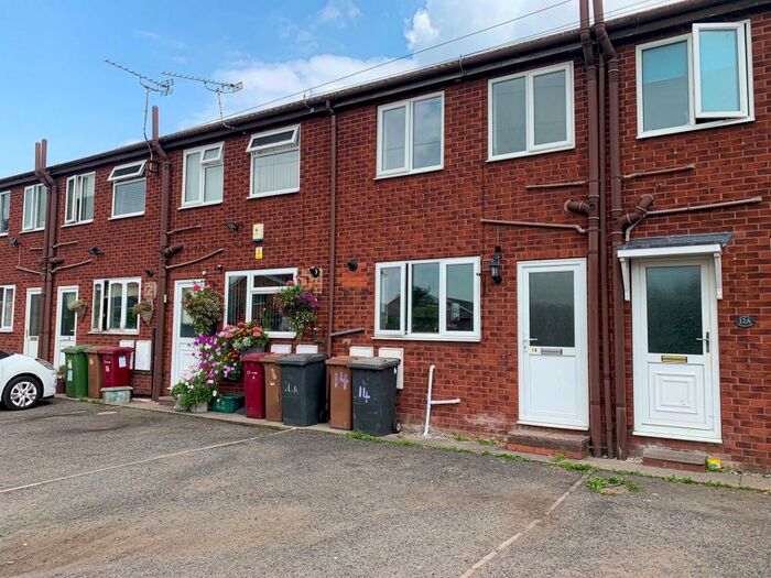 2 Bedroom Terraced House To Rent In Kensington Road, Scunthorpe, DN15