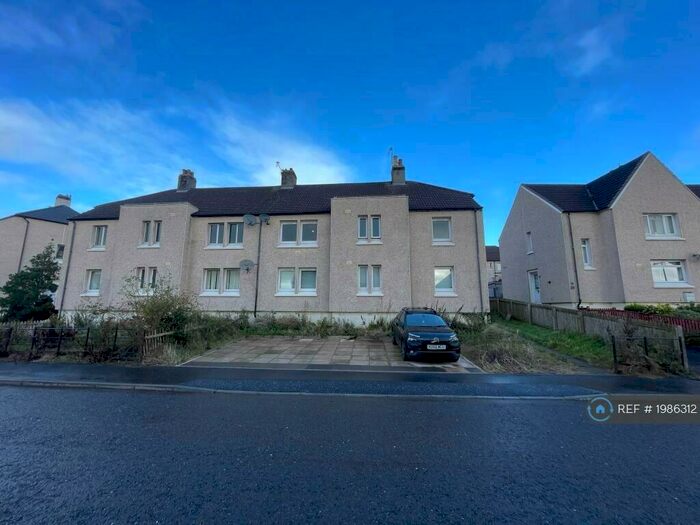 3 Bedroom Flat To Rent In Kenilworth Road, Lanark, ML11