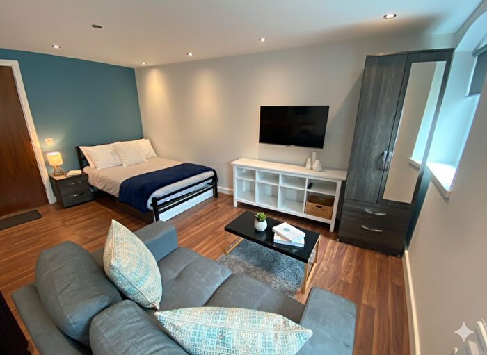 Studio To Rent In Huttons Building, West Street, Sheffield, S1