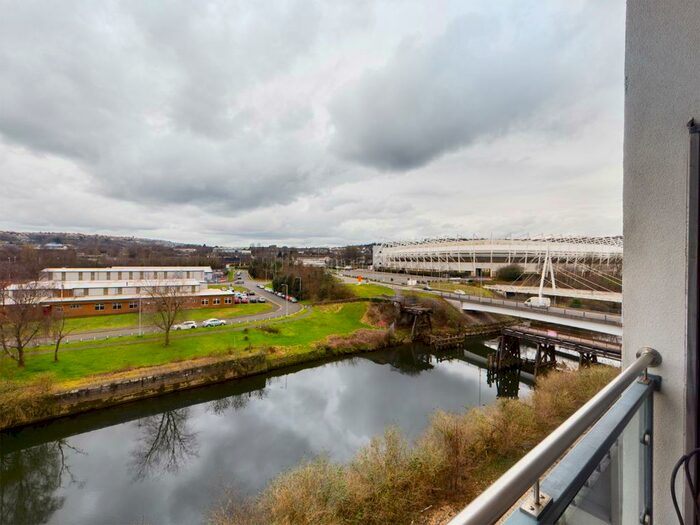 2 Bedroom Flat To Rent In Phoebe Road, Copper Quarter, Swansea, SA1