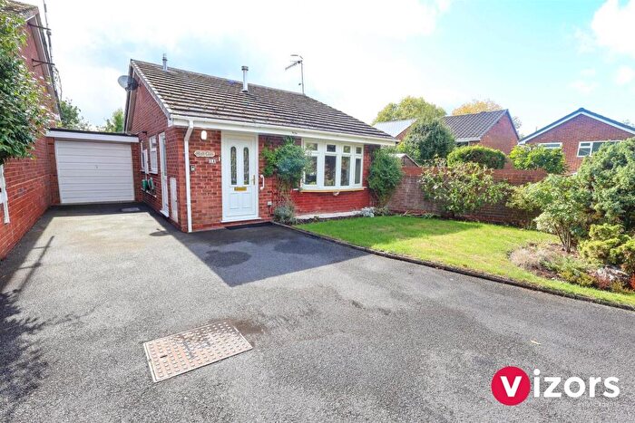 2 Bedroom Bungalow For Sale In Paxford Close, Church Hill North, Redditch, B98