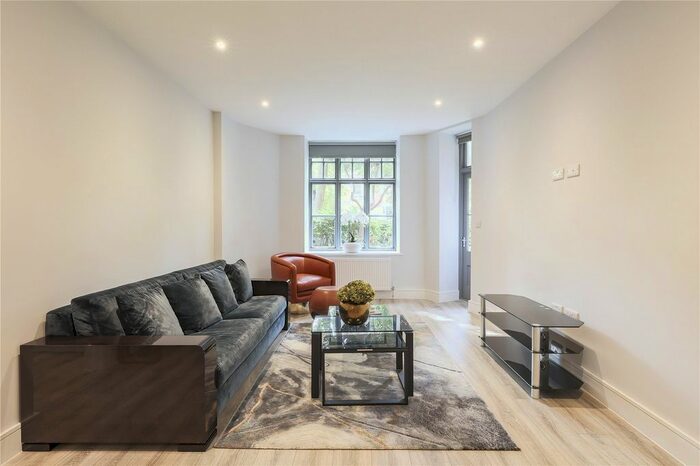 3 Bedroom Flat To Rent In Clive Court, Maida Vale, London, W9